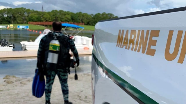 Man found dead at Nathan Benderson Park after overnight paddleboat ride