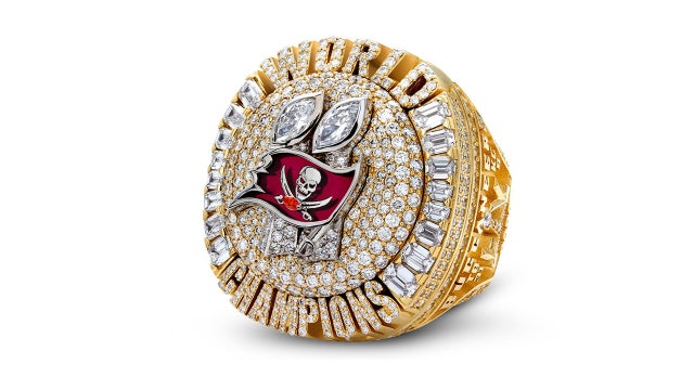 It’s all in the details: Bucs receive one-of-a-kind Super Bowl ring to represent historic hometown win