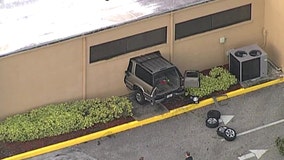 Car crashes into Wells Fargo bank in New Port Richey