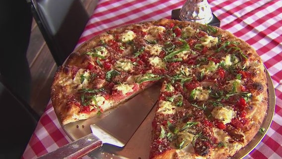 Safety Harbor pizzeria wins dough-tossing championship at International Pizza Expo