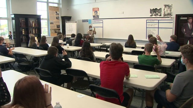 Pinellas school leaders vote against holding special meeting to address mask mandates