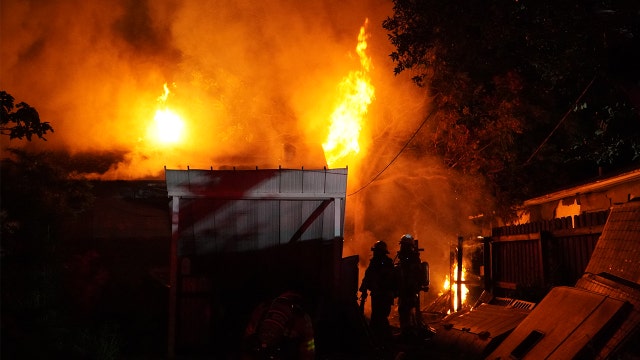 Tampa investigators working to determine cause of fire at abandoned home