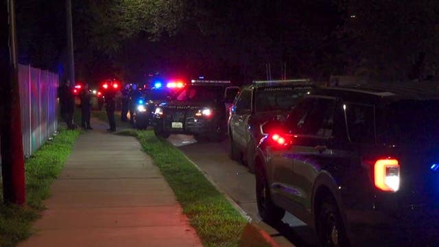 HPD: Woman shoots, kills possible peeping Tom looking through her window