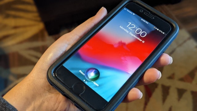 Apple faces class-action lawsuit over possible privacy violations