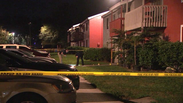 Tampa police investigating homicide at apartment