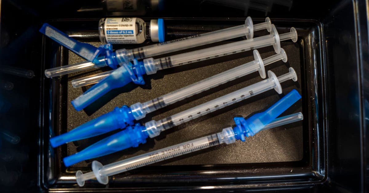 J&J COVID-19 booster: FDA panel endorses extra dose at least 2 months ...