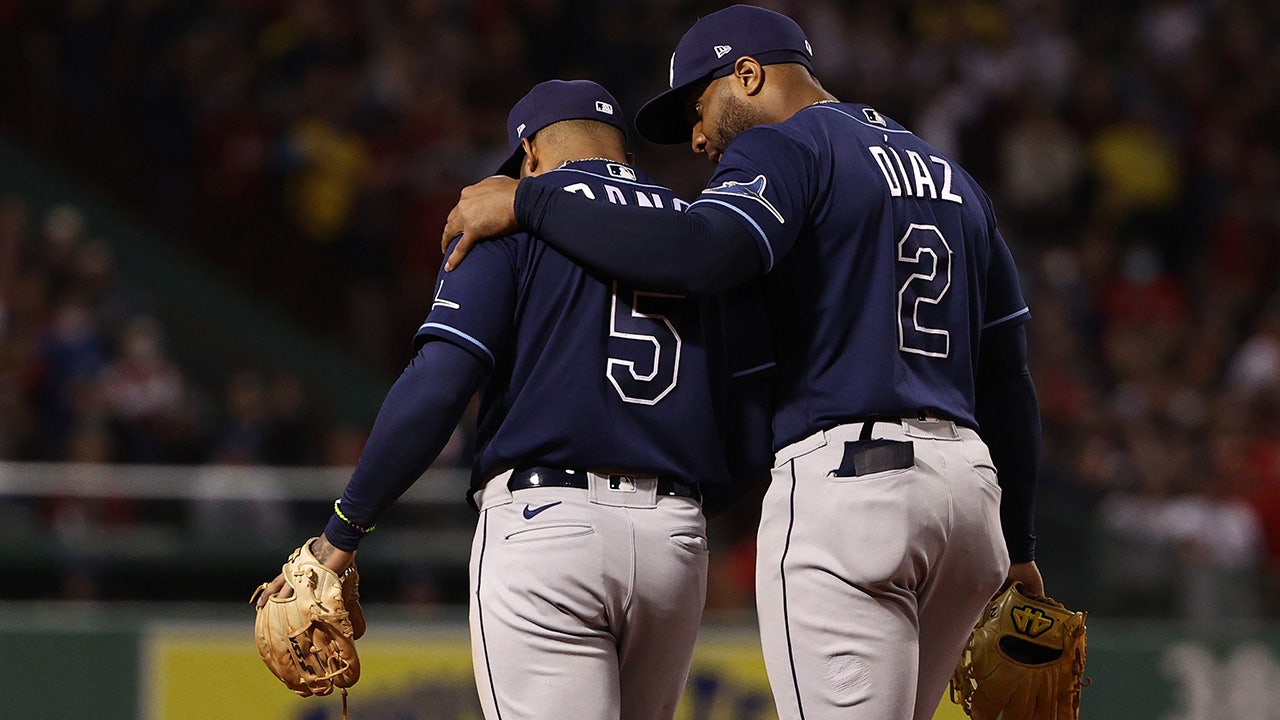 Boston Red Sox eliminate Tampa Bay Rays 6-5 with late sac fly