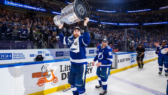 NHL Eastern Conference race still runs through 'Champa Bay'