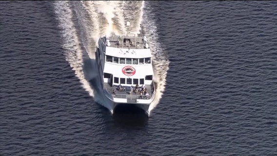 Connecting Tampa and St. Pete, Cross Bay Ferry will return Oct. 21