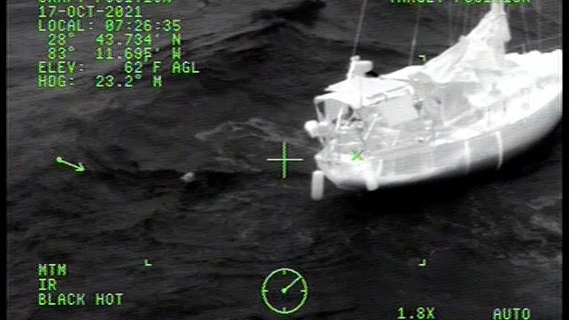 Coast Guard rescues 2 from disabled sailboat off Homosassa Springs coast