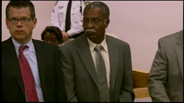 Man accused of killing father in front of daughter may get probation if victim’s family agrees to plea deal