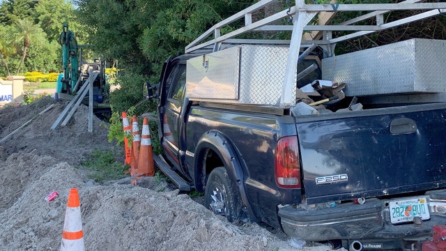 Wood planks injure excavator driver after truck crashes in St. Petersburg