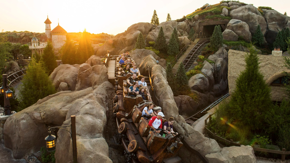 89916a57-WDW-seven-dwarves-mine-train.png