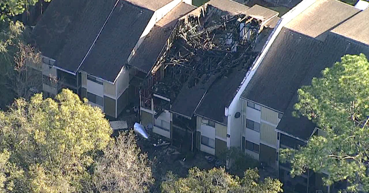 8 units damaged following Tampa apartment fire | FOX 13 Tampa Bay