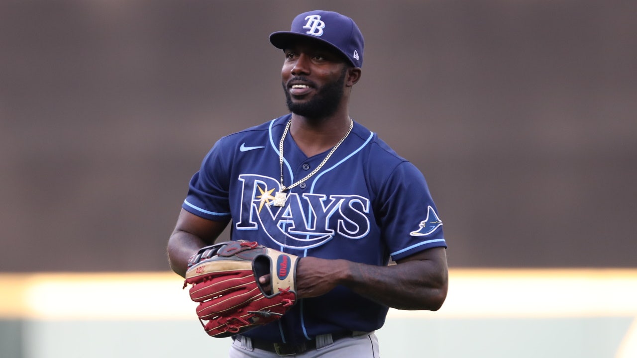 Rays outfielder Randy Arozarena earns Rookie of the Year honors