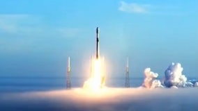 Liftoff! SpaceX launches batch of Starlink satellites into orbit