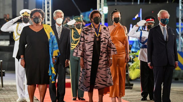 Barbados cuts ties with Queen Elizabeth II, becomes republic for 1st time