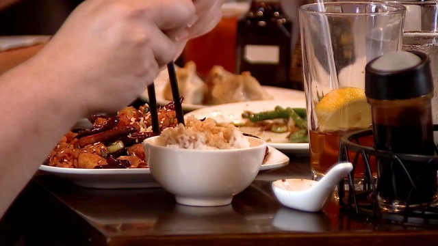 Rising food prices, supply chain issues pushing up menu prices