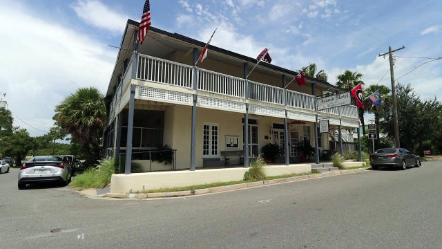 Cedar Key's Island Hotel: History, haunts, and 'old timey' charm