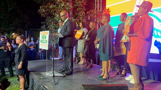 Welch declares victory in St. Petersburg mayoral race