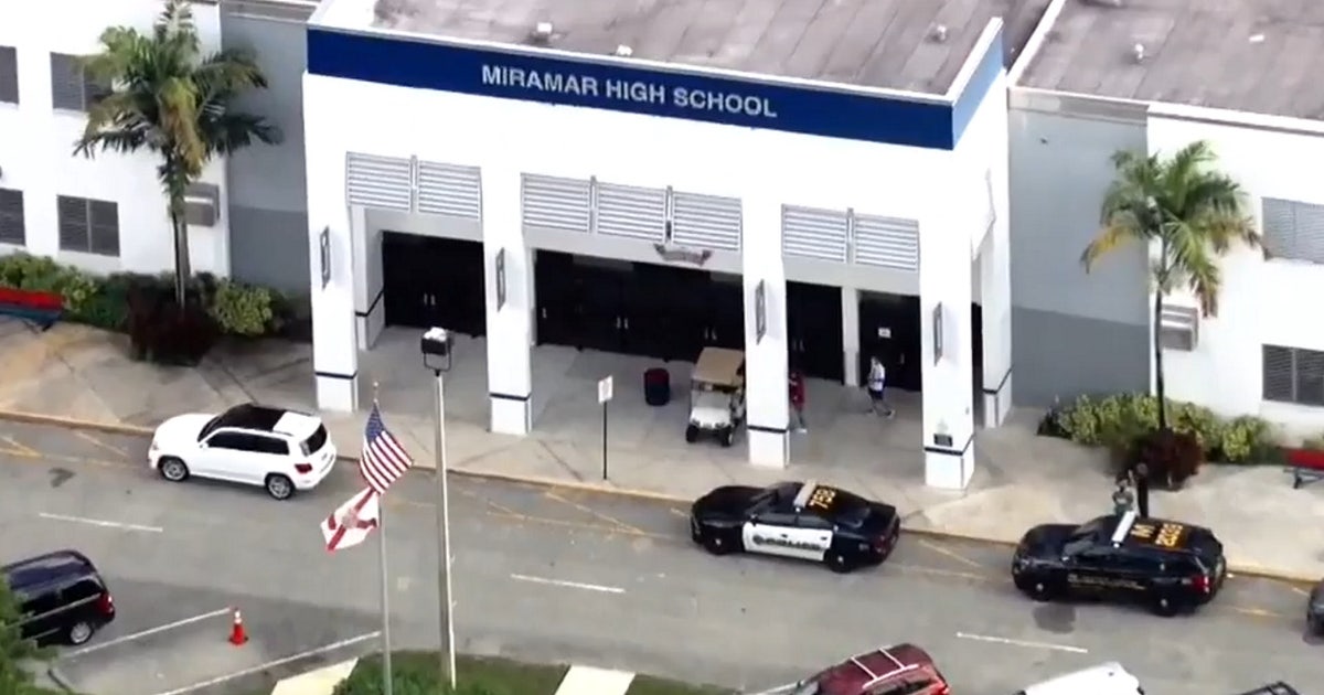 Florida student arrested for bringing loaded gun to high school amid ...
