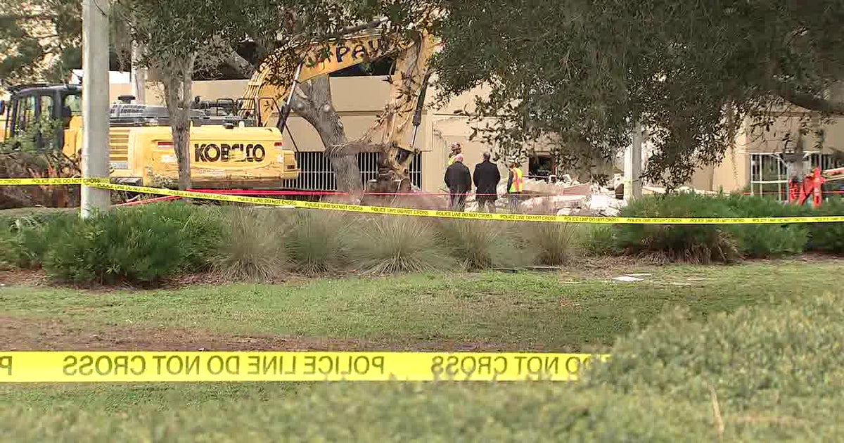 Clearwater police identify construction worker killed in parking garage ...
