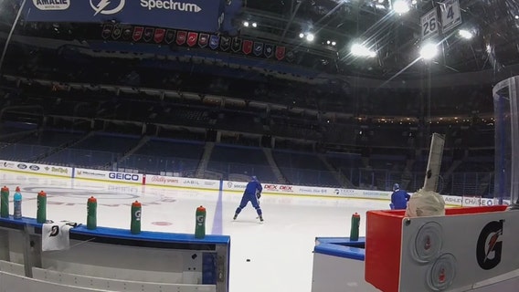 Lightning without 6 players and don't know who can start in goal