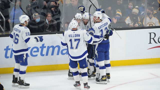 Stamkos scores in OT to lead Tampa Bay Lightning past Bruins 3-2