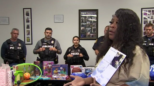 Families of homicide victims lifted up during holidays by Tampa officers