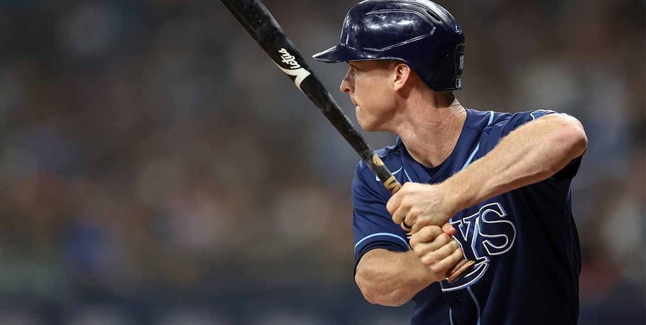 Tampa Bay Rays trade All-Star 3B Joey Wendle to Miami Marlins