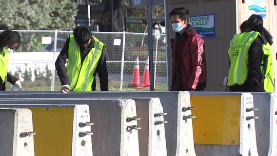 Gasparilla parade-goers litter Bayshore with beads, beer bottles, booty, but less trash than in past