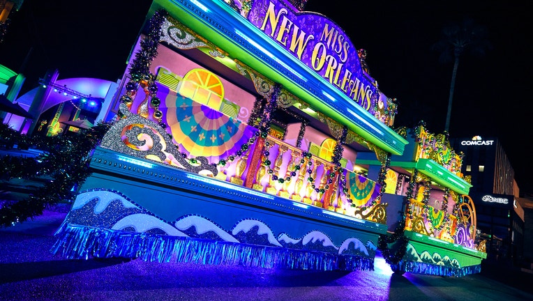 05_Mardi Gras 2021 Universal Orlando Resort