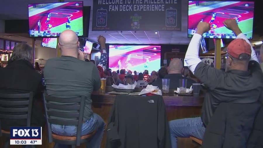 Bucs fans pack Raymond James Stadium, local sports bars for NFL divisional-round playoff game