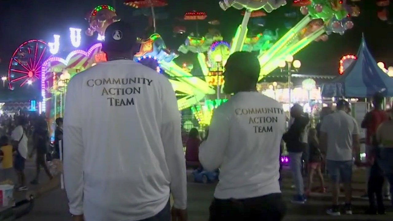 Volunteer team assists HCSO during Student Day at Florida State Fair