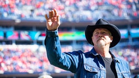Country music singer Trace Adkins to sing national anthem at sold-out Daytona 500