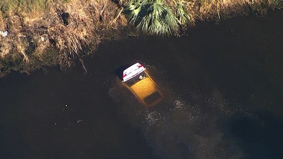 Riverview woman found dead after car crashes into Lutz pond, troopers say