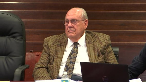 Every opinion counts on day 3 of Curtis Reeves jury selection