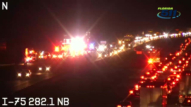 Tractor-trailer fire snarls traffic on I-75 in Wesley Chapel