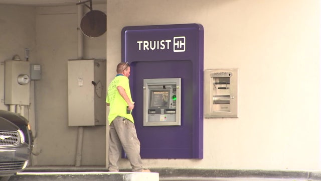 SunTrust customers take to social media after being locked out of accounts following Truist merger