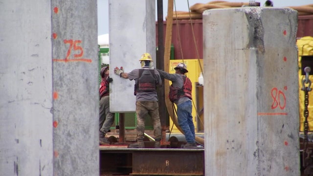 Howard Frankland Bridge project on schedule for 2025 completion, FDOT says
