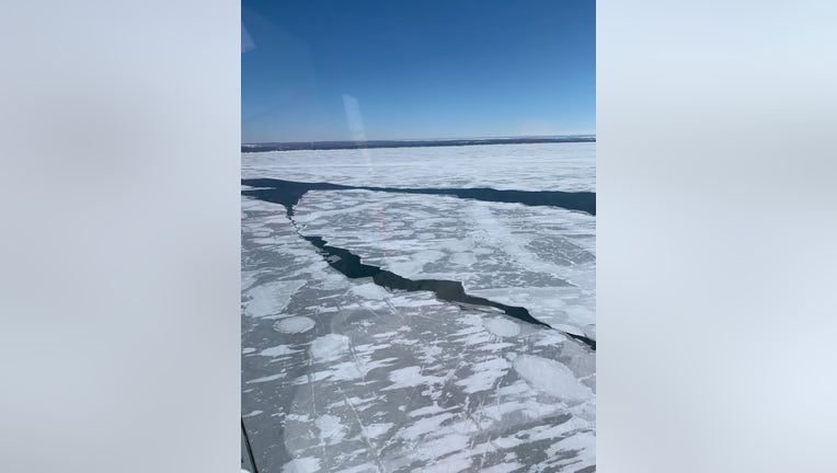 Lake Erie ice sheet
