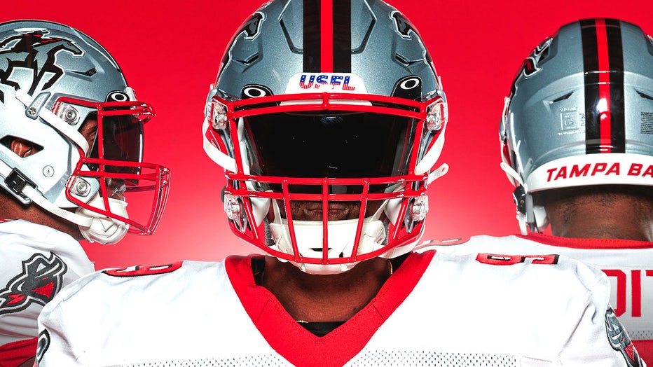 usfl team helmets