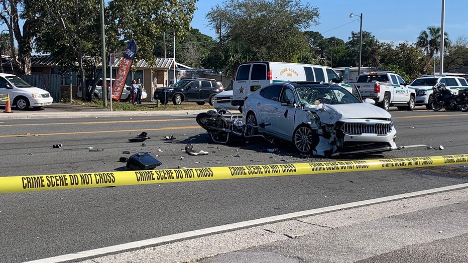 Motorcycle Crash Kills Man, Injures Child Passenger In Bradenton | FOX ...