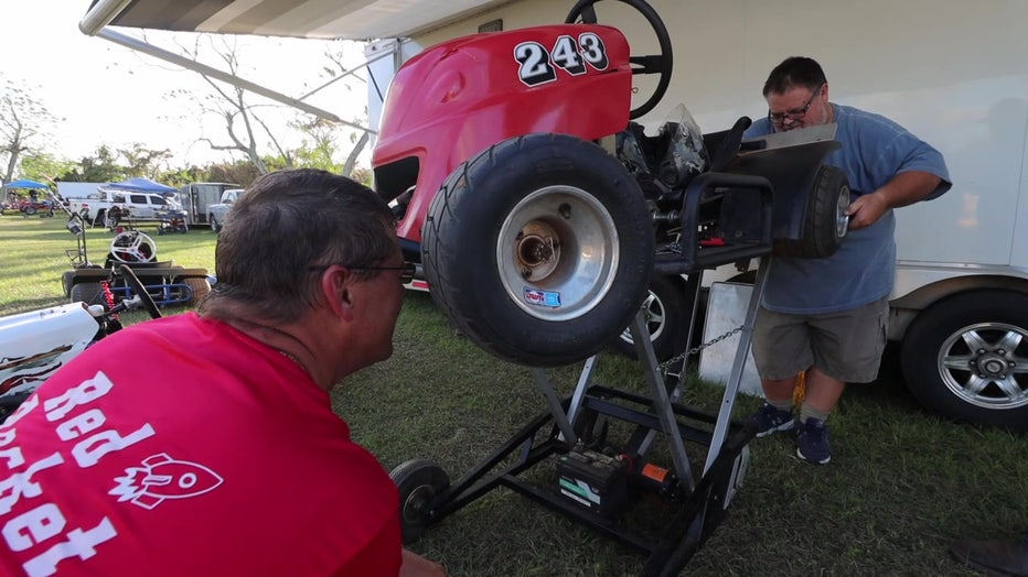 Lawn mower race discount car