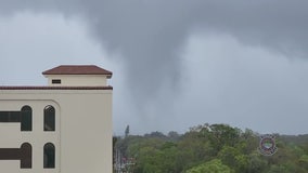 EF1 tornado damages buildings, downs trees in downtown Sarasota