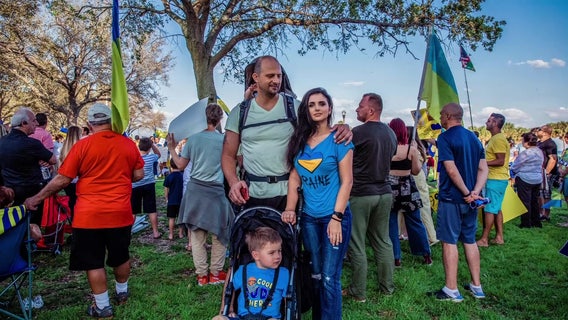“I just love him,” Bay Area Russian-Ukrainian couple stand united during invasion