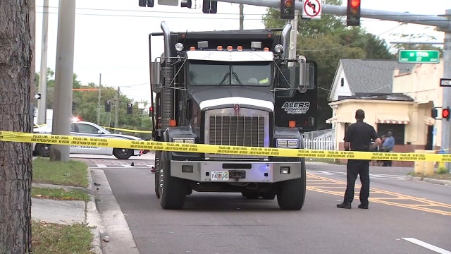 Tampa police investigate deadly dump truck vs. bicyclist accident