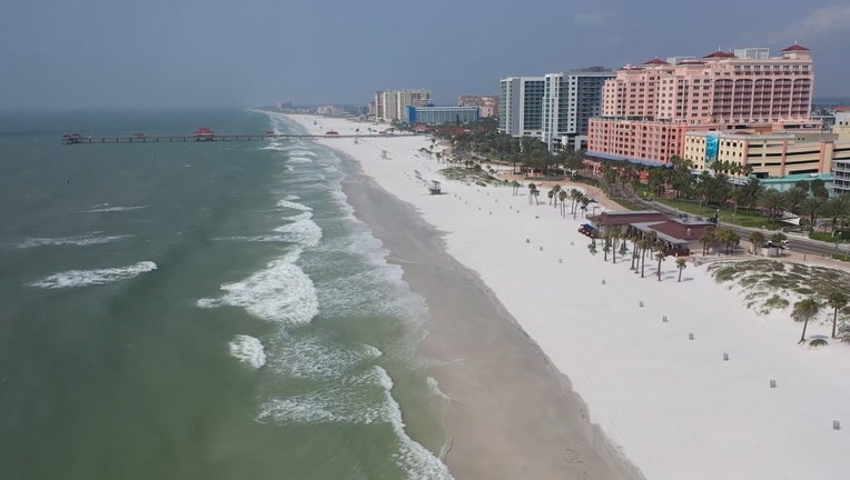 e01bfc64-empty Clearwater Beach