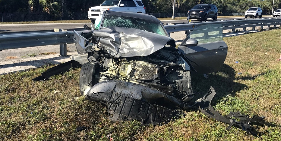 State trooper pulls over Lightning McQueen, Dinoco on Oregon highway