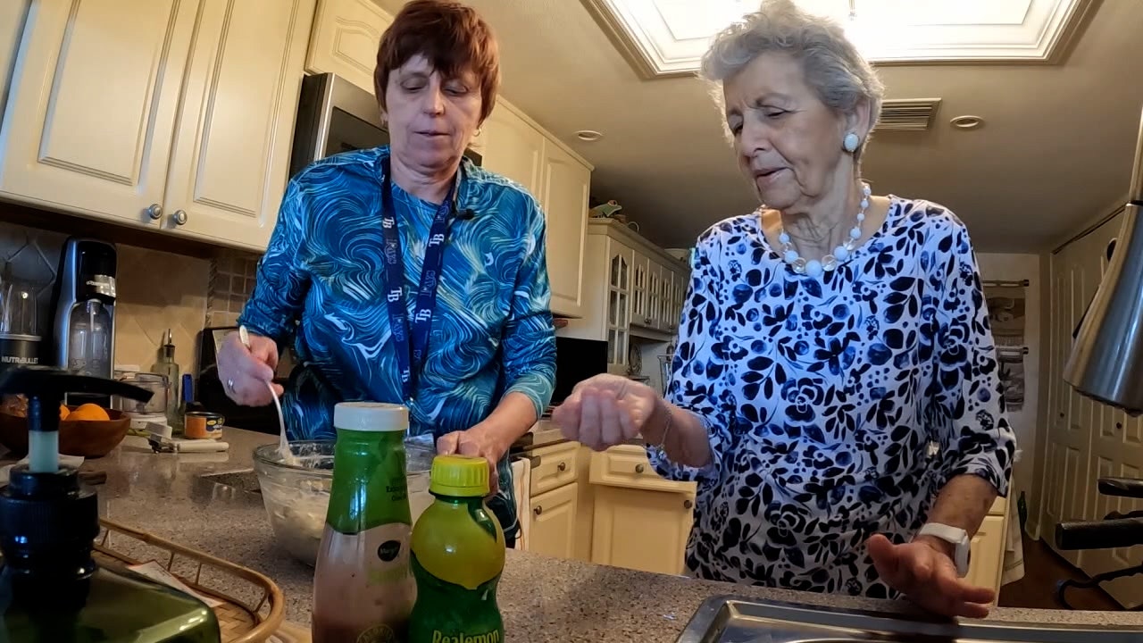 'Seniors helping seniors': Florida retirees stepping in during caregiver shortage across state - Vimarsana News